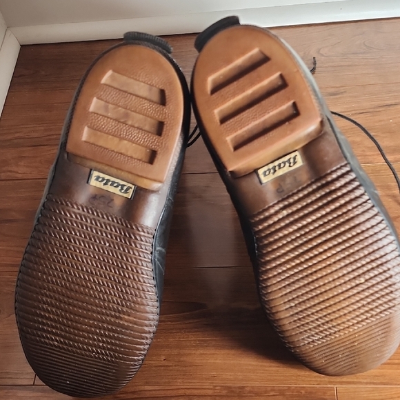 Vintage (1973) Military Extreme Weather Bata Boots 8R - Picture 2 of 5